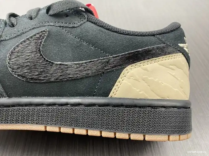 x SoleFly 1 Jordan DN3400-001 Air Carnivore Low 0520